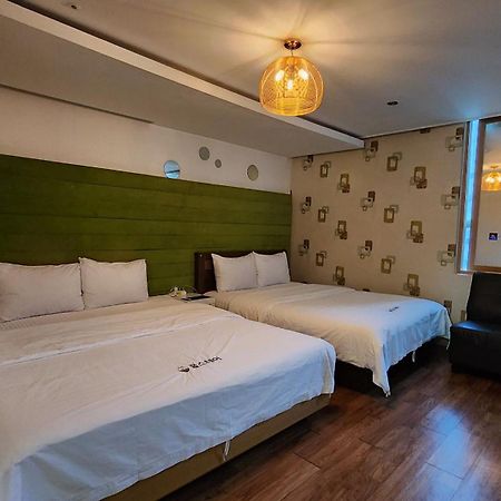 Gimhae Business Hotel K Extérieur photo