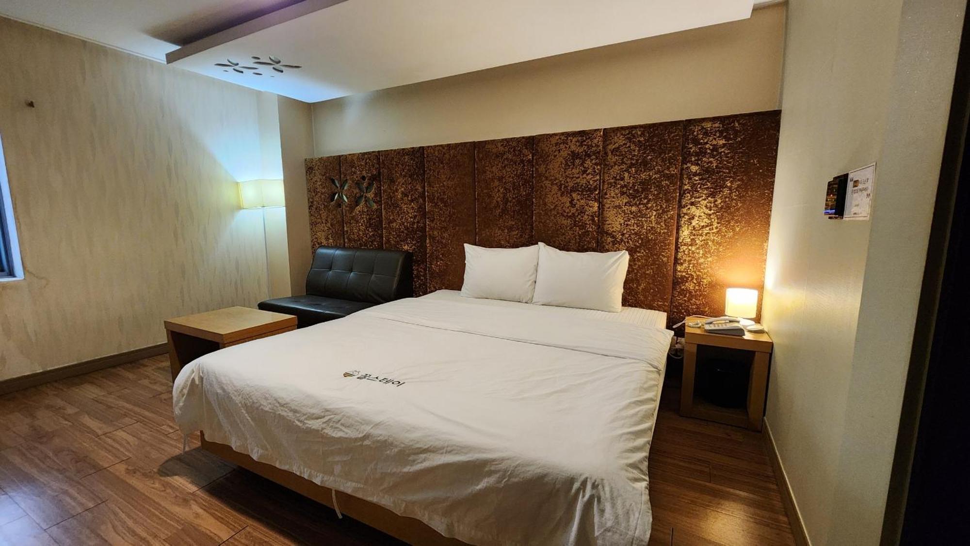 Gimhae Business Hotel K Extérieur photo